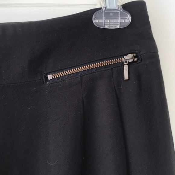 LOFT BLACK MINI SKIRT - Picture 2 of 4